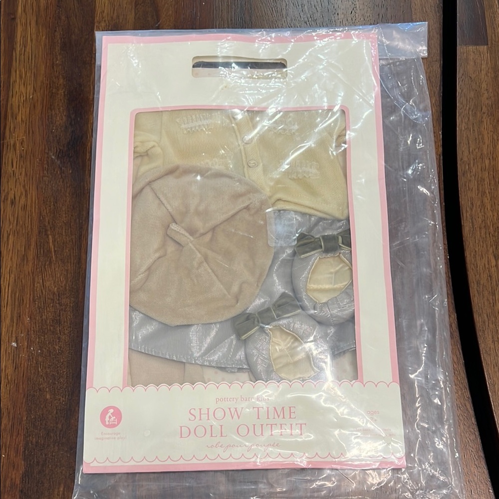 2009 Pottery Barn Kids Show Time Doll Outfit